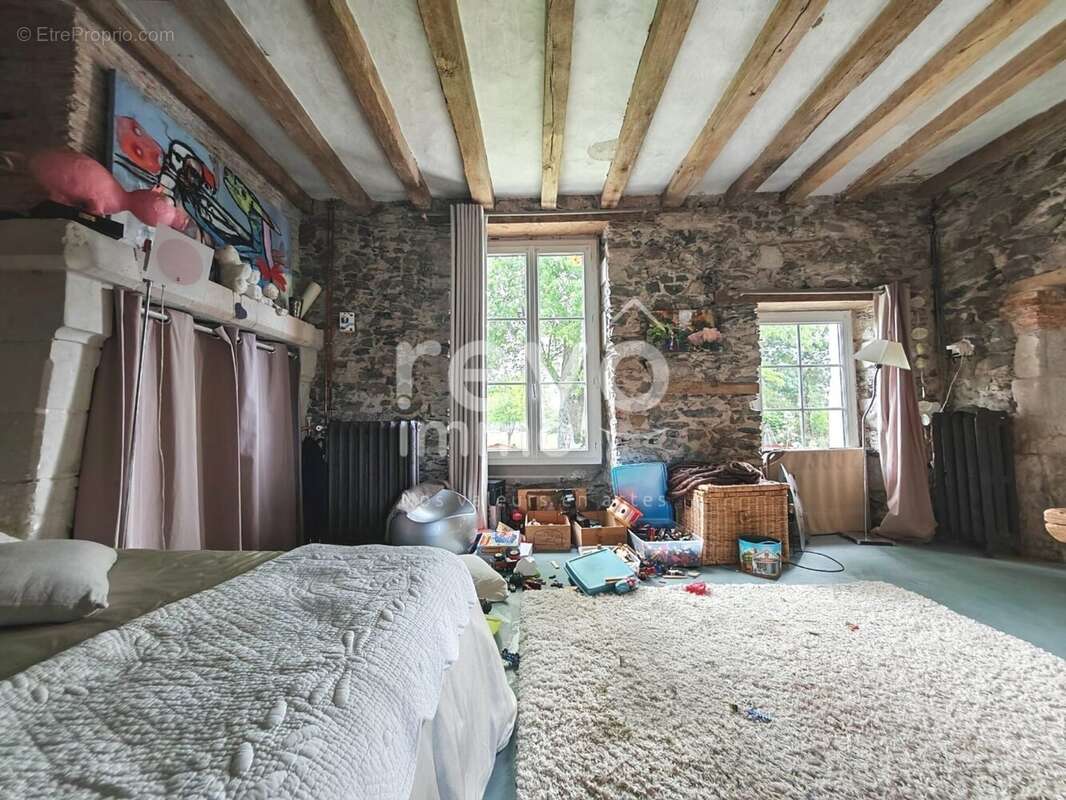 Maison d'exception  vue sur loire 7 pieces - photo 14