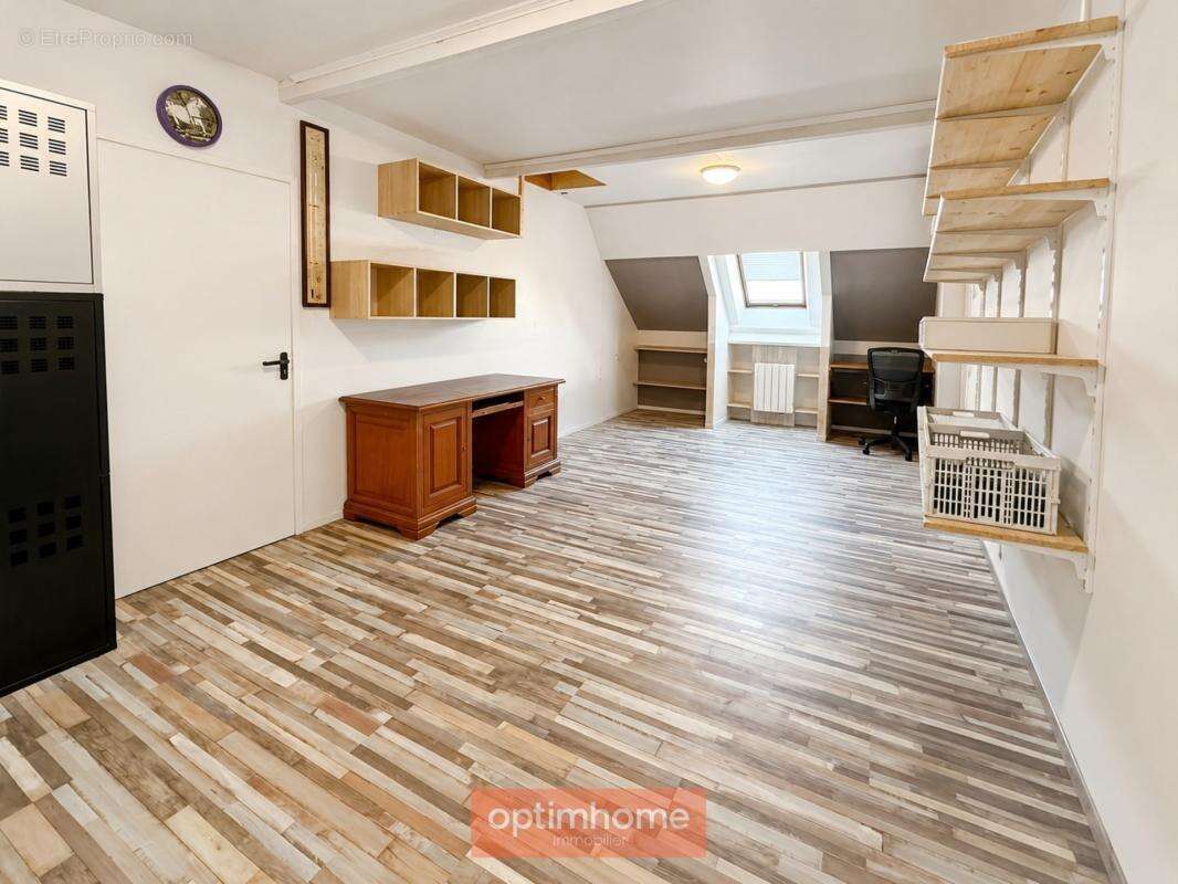 Margny-lès-compiègne – propriété contemporaine de 260 m² avec dépendance de plus de 170 m² - photo 25
