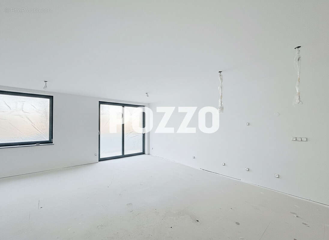 Appartement à CAROLLES