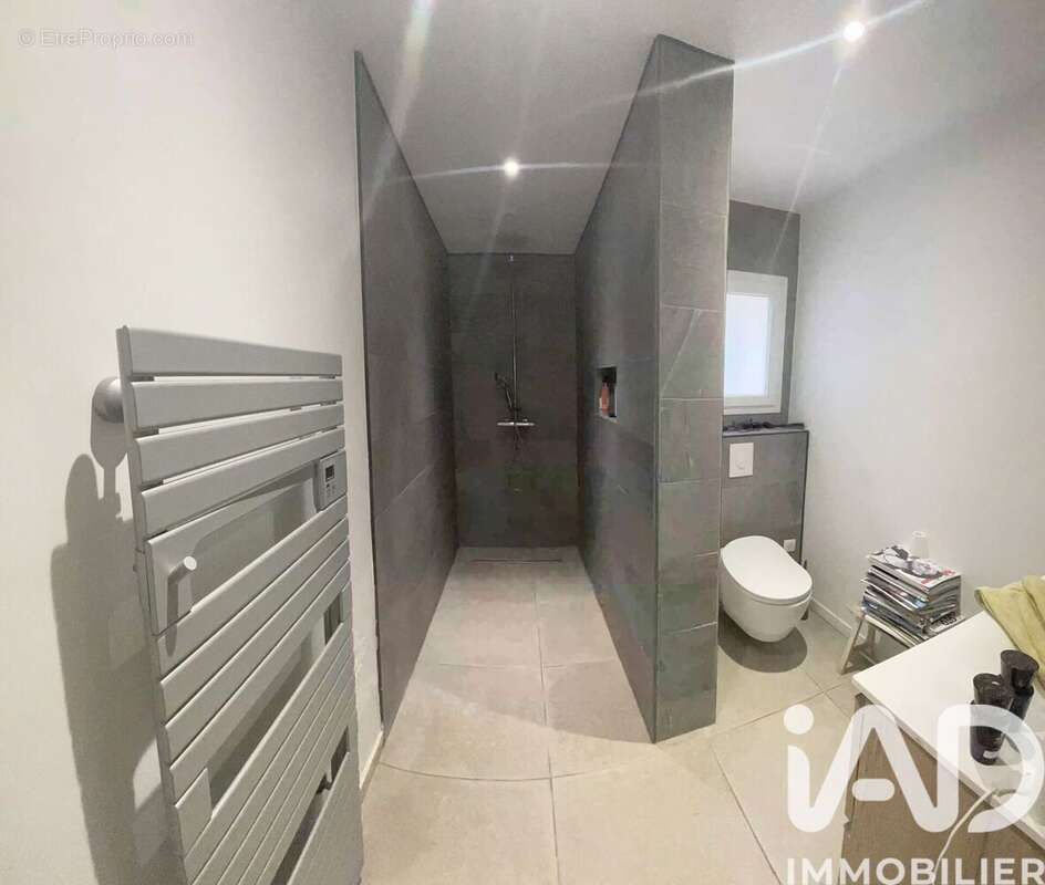 Photo 6 - Maison à LA VALETTE-DU-VAR