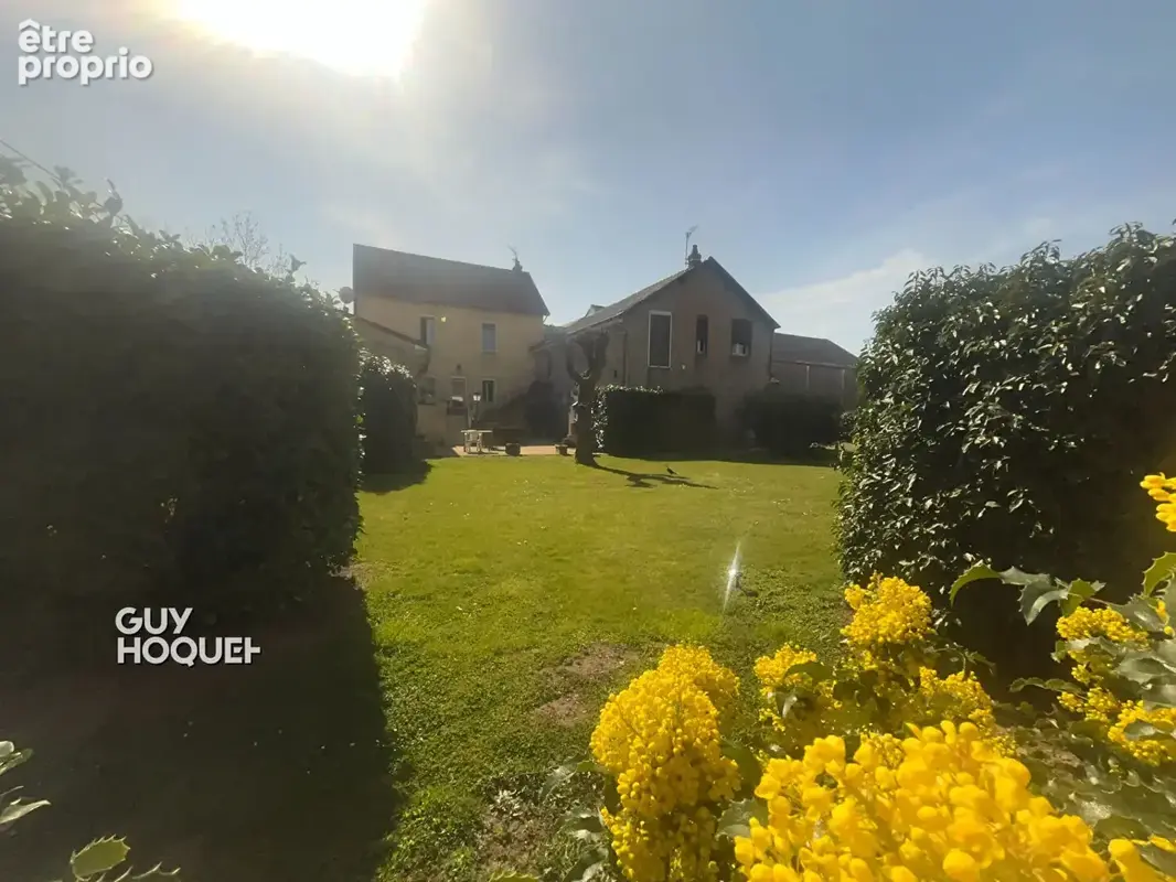 Maison à TOULON-SUR-ARROUX