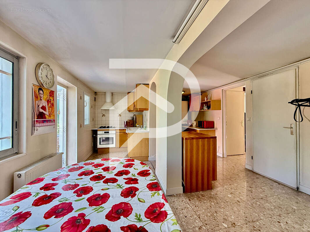 Maison Aulnay Sous Bois 6 pièce(s) 121.55 m2 - photo 2