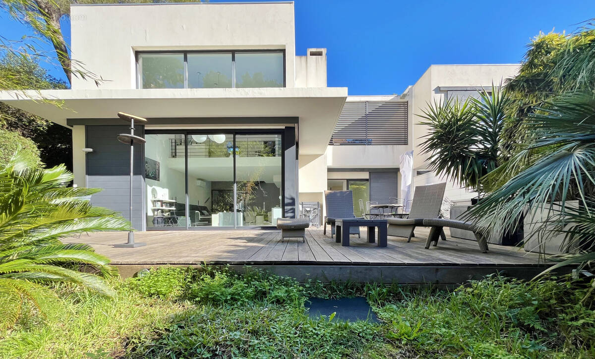 Maison à SAINT-RAPHAEL