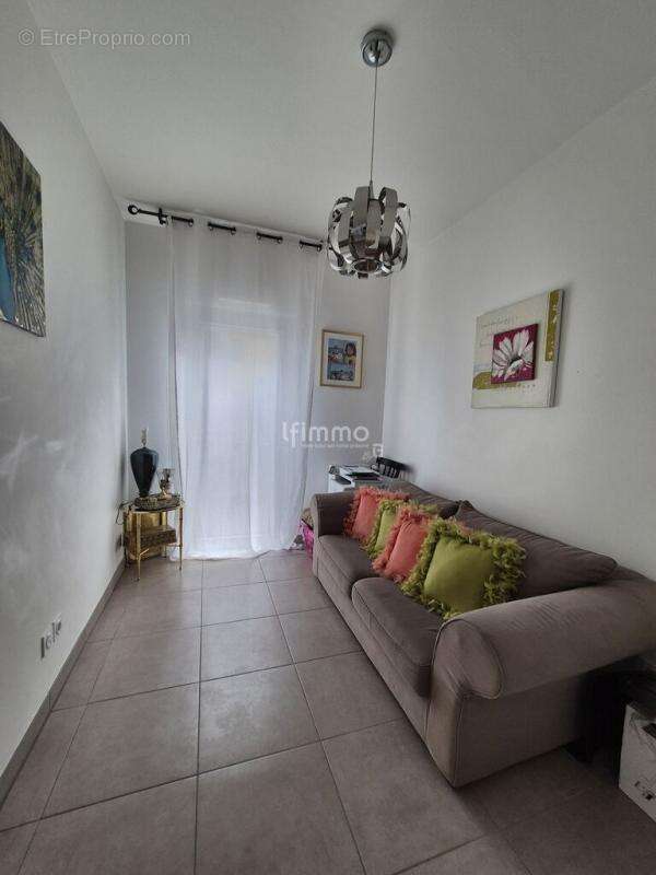 Appartement à MARSEILLE-10E