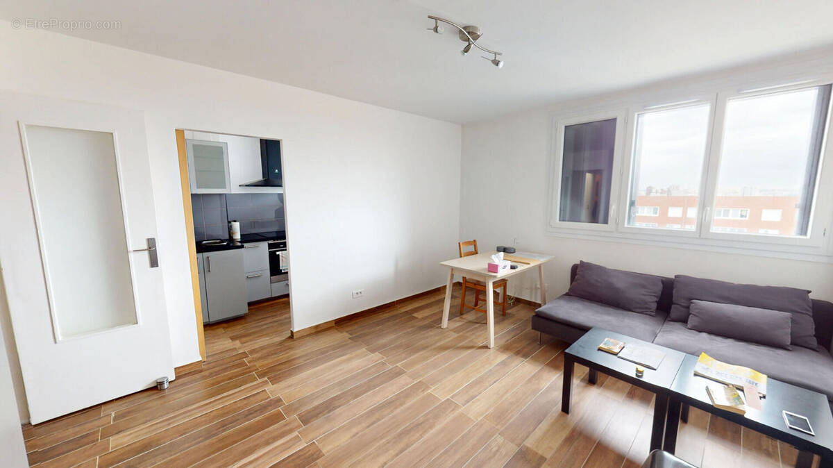 Appartement à IVRY-SUR-SEINE