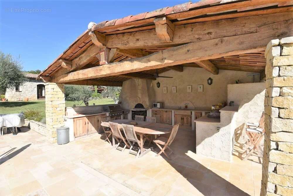 Maison à FAYENCE