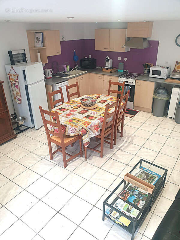 Maison à AIGRE