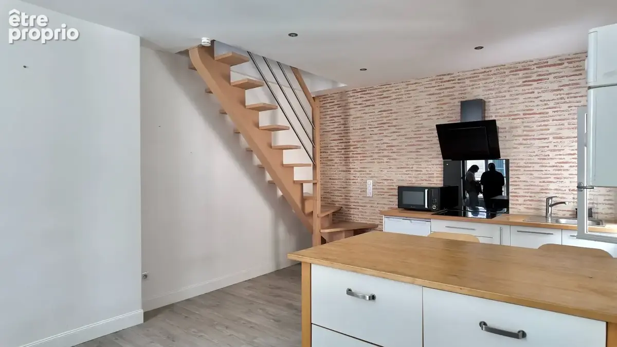 Appartement Duplex T2 ORLEANS (45) - photo 2