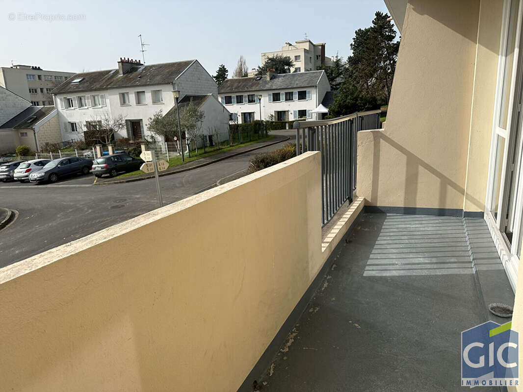 Appartement à HEROUVILLE-SAINT-CLAIR