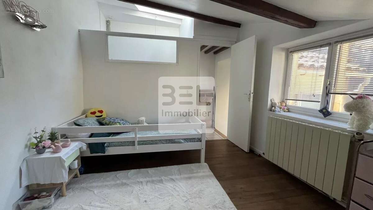 Maison à BAGNOLS-SUR-CEZE