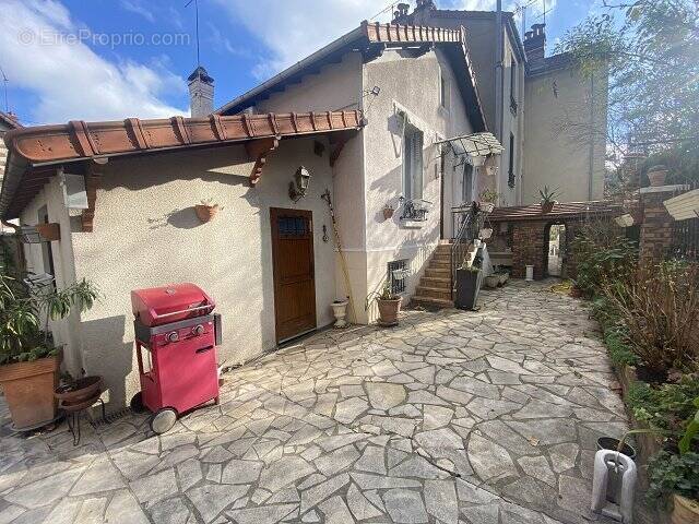 Maison à MAISONS-ALFORT