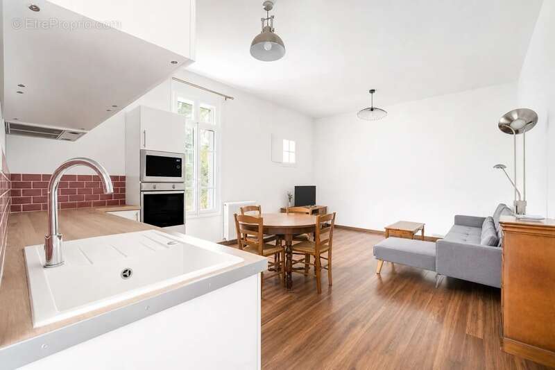 Appartement à vendre 3 pièces SETE centre-ville - photo 5