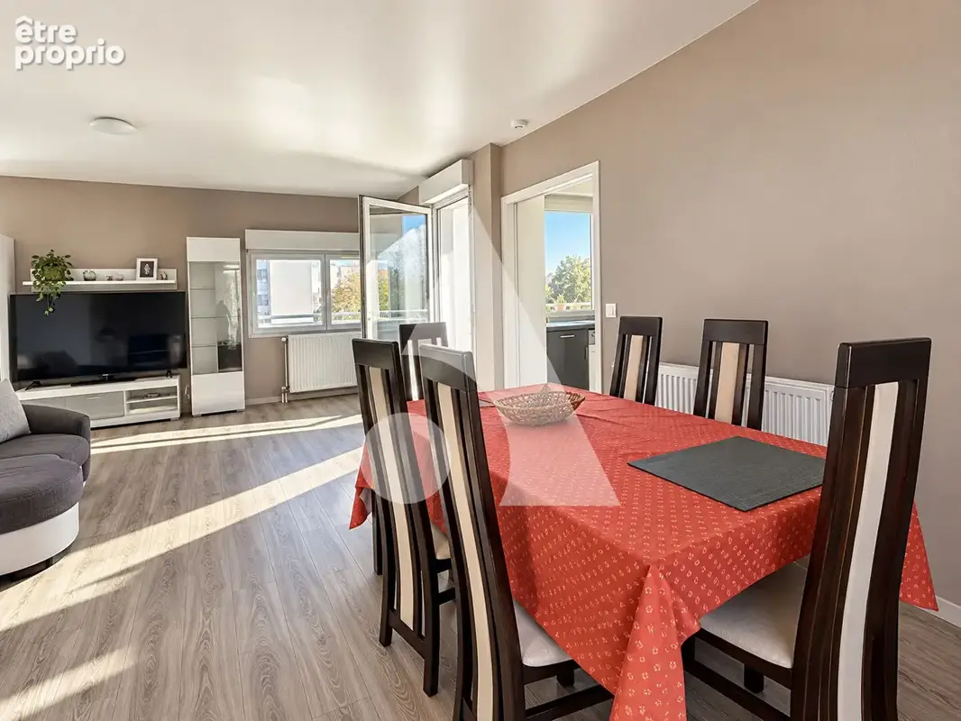Appartement familial 5 pièces 110 m² - Deux terrasses - Mairie de Saint-Ouen - photo 6