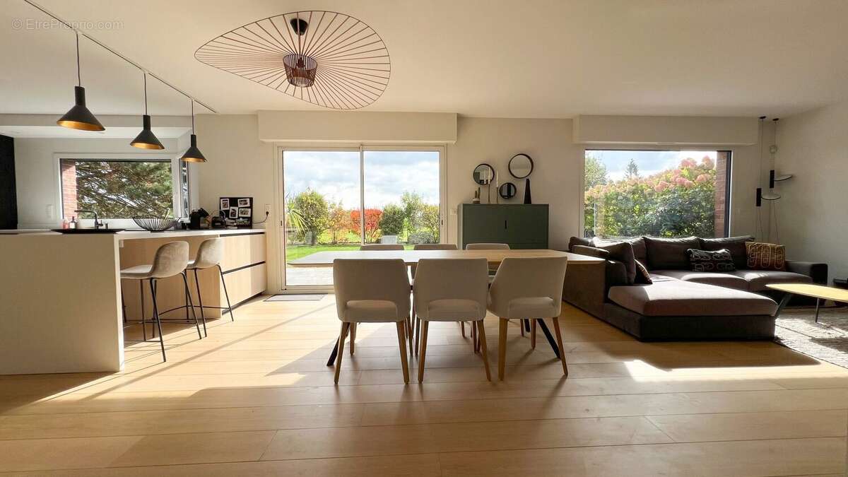 Maison à PREMESQUES