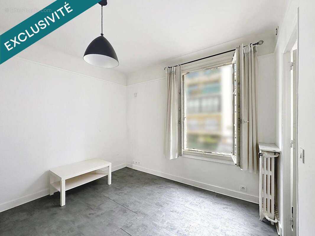 Photo 3 - Appartement à PARIS-15E