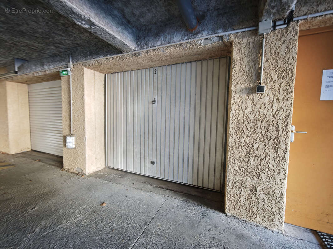 Appartement à MAUGUIO