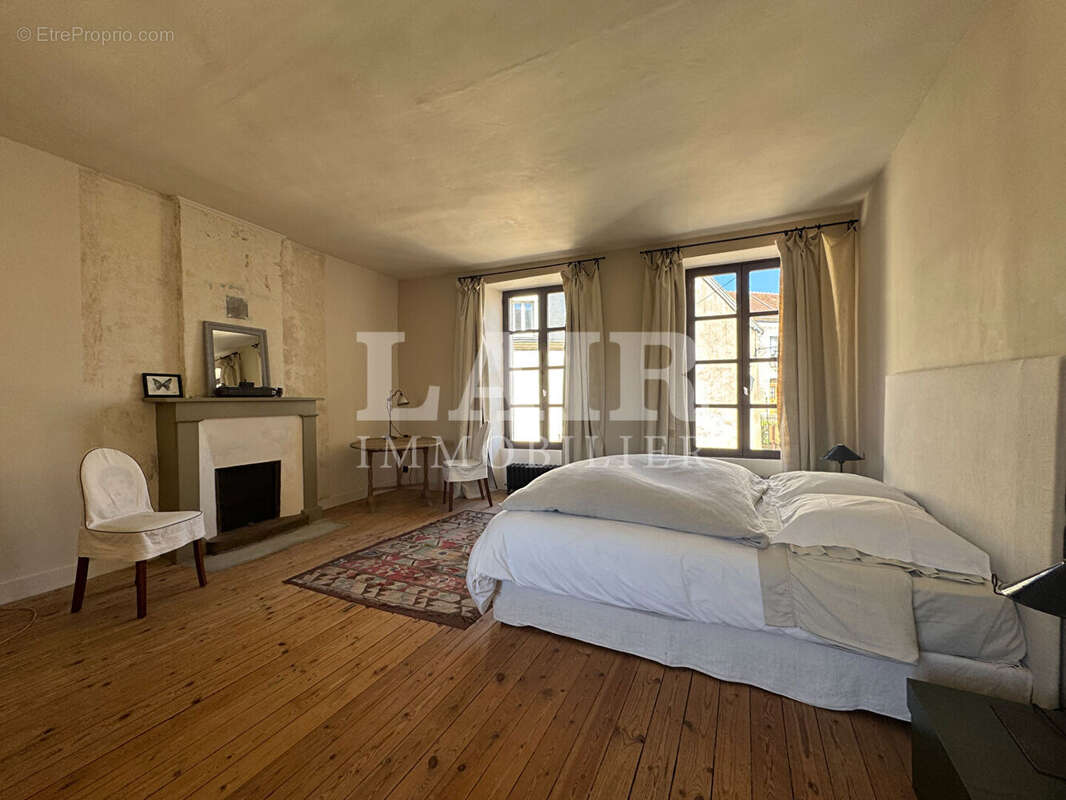 Maison à MORTAGNE-AU-PERCHE