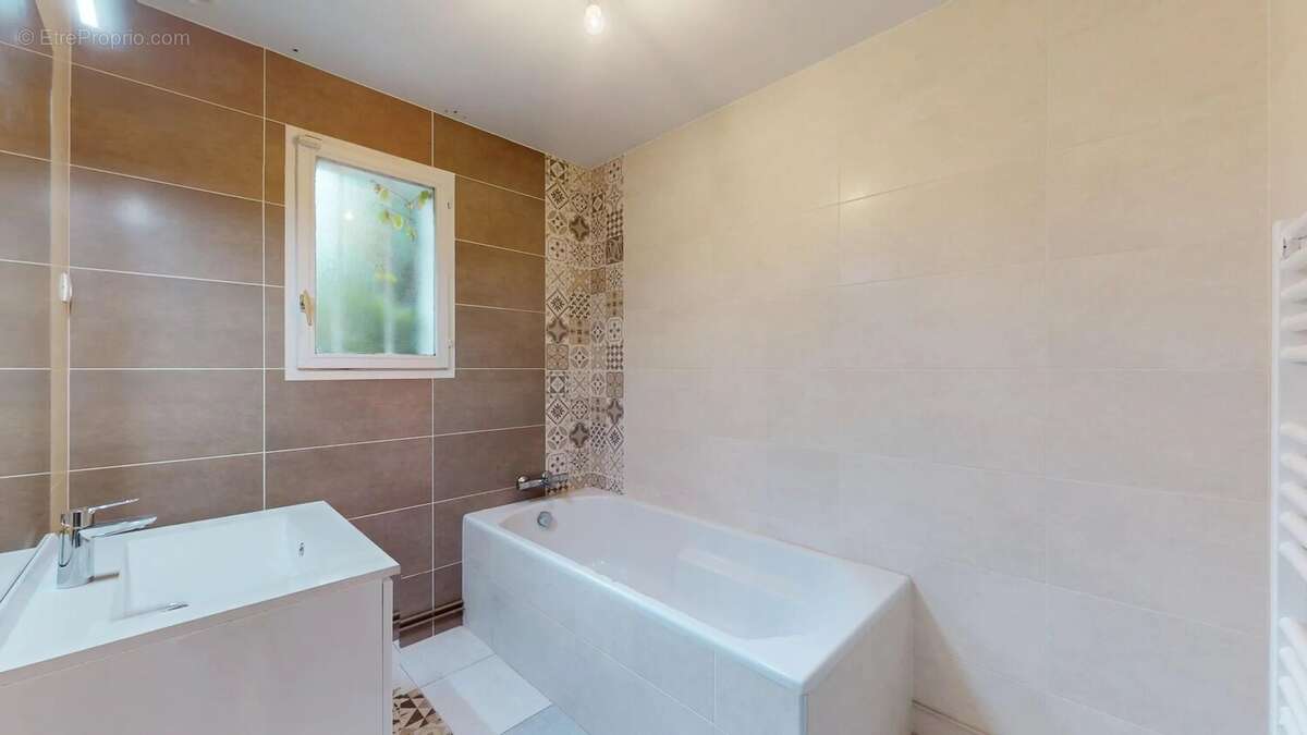 Maison à MONTFERMEIL