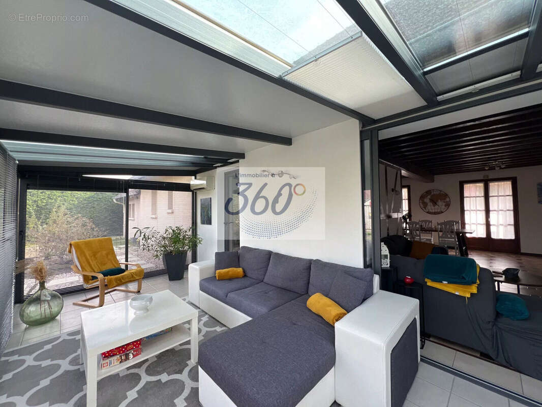 Maison 150 m² à Louhans  - photo 8