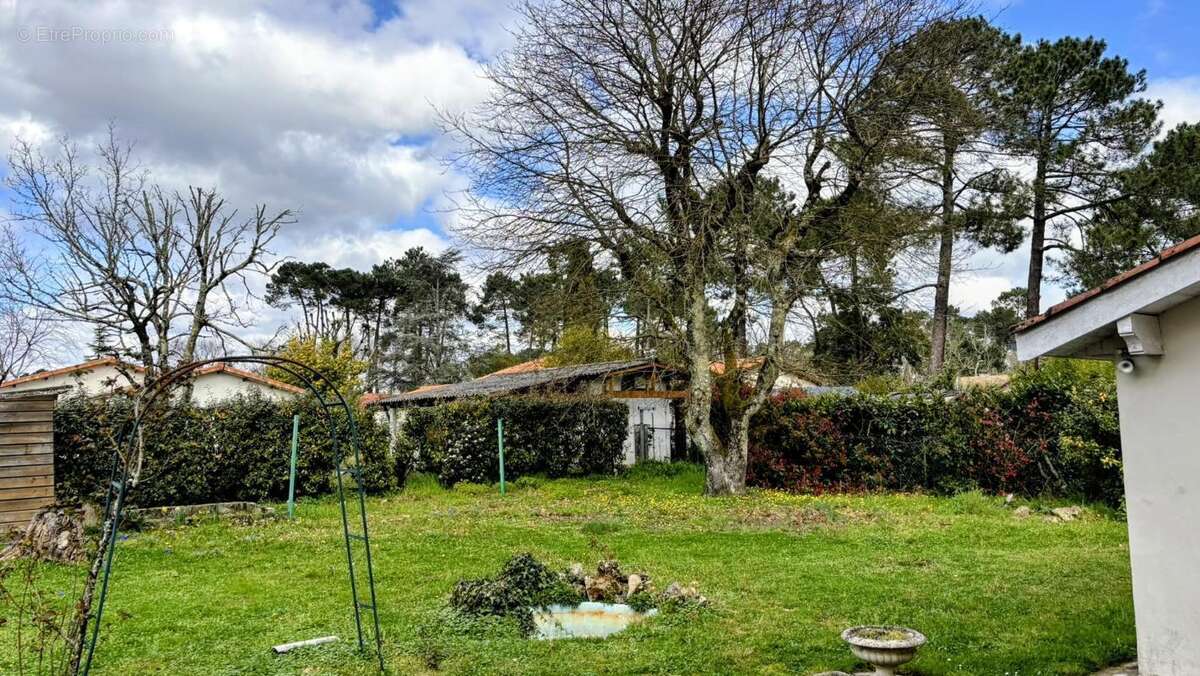 Maison à LE TAILLAN-MEDOC