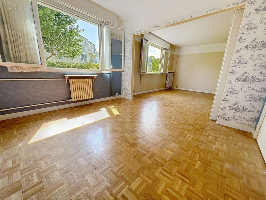 Appartement à GARCHES