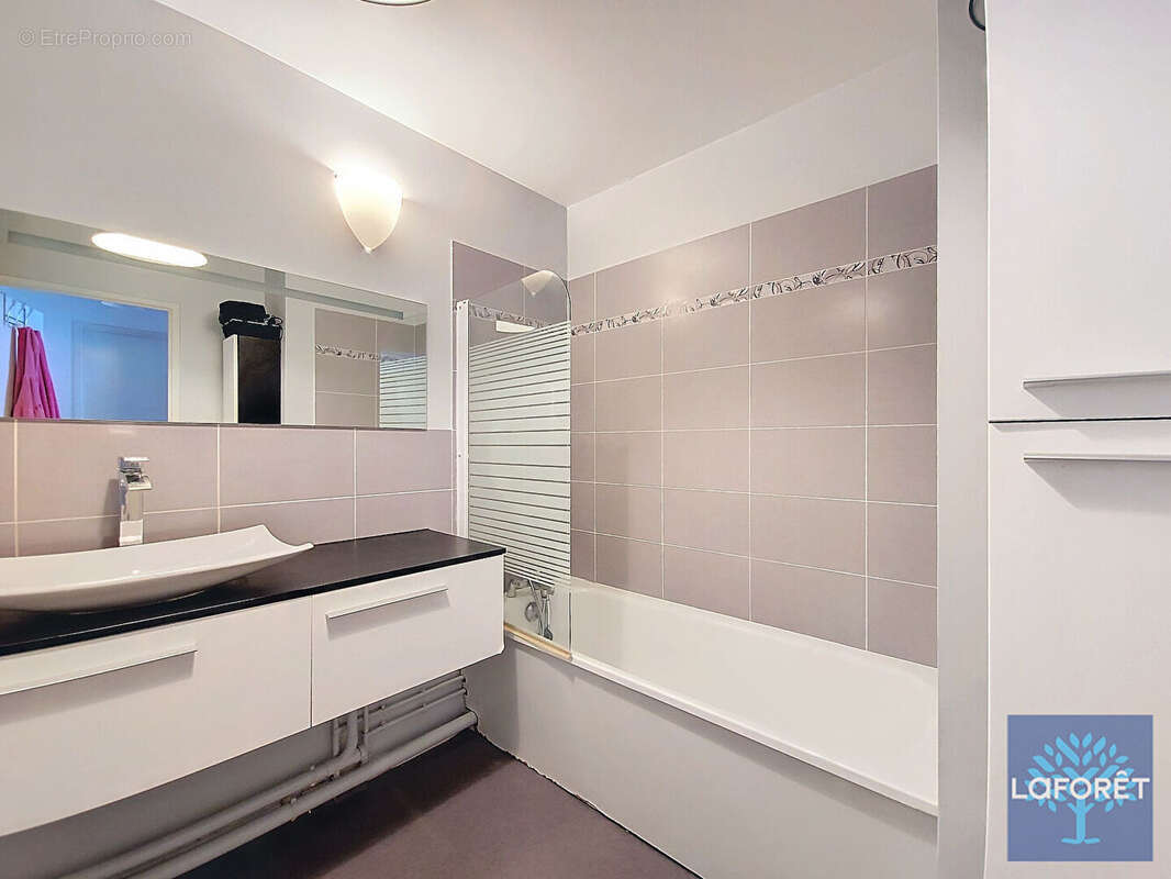 Appartement à VIGNEUX-SUR-SEINE