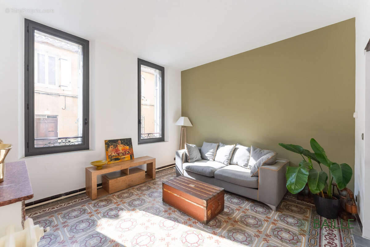 Photo 3 - Appartement à MARSEILLE-7E