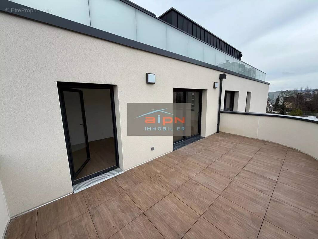 Appartement à SOTTEVILLE-LES-ROUEN