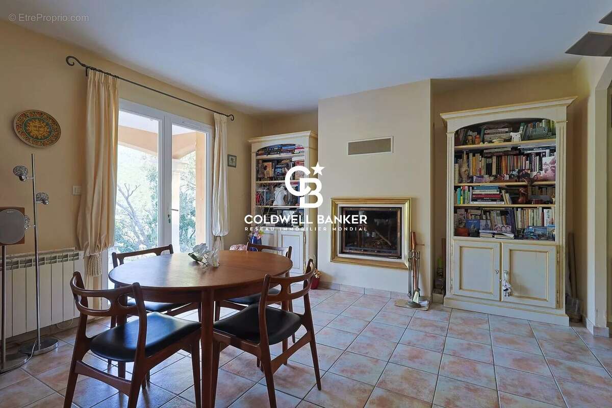 Maison à RAYOL-CANADEL-SUR-MER