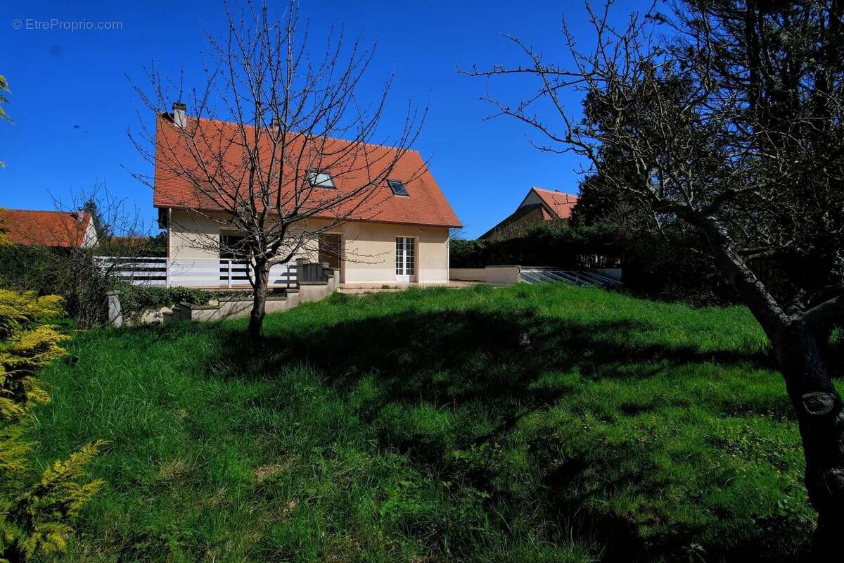 Maison à LANGRUNE-SUR-MER