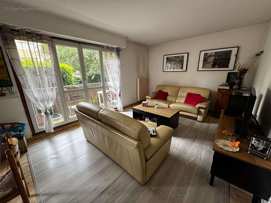 Appartement à YERRES