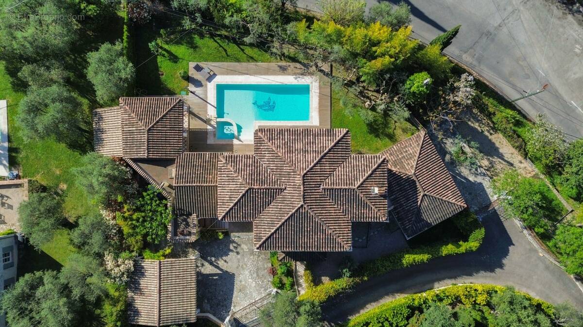 Maison à GRASSE