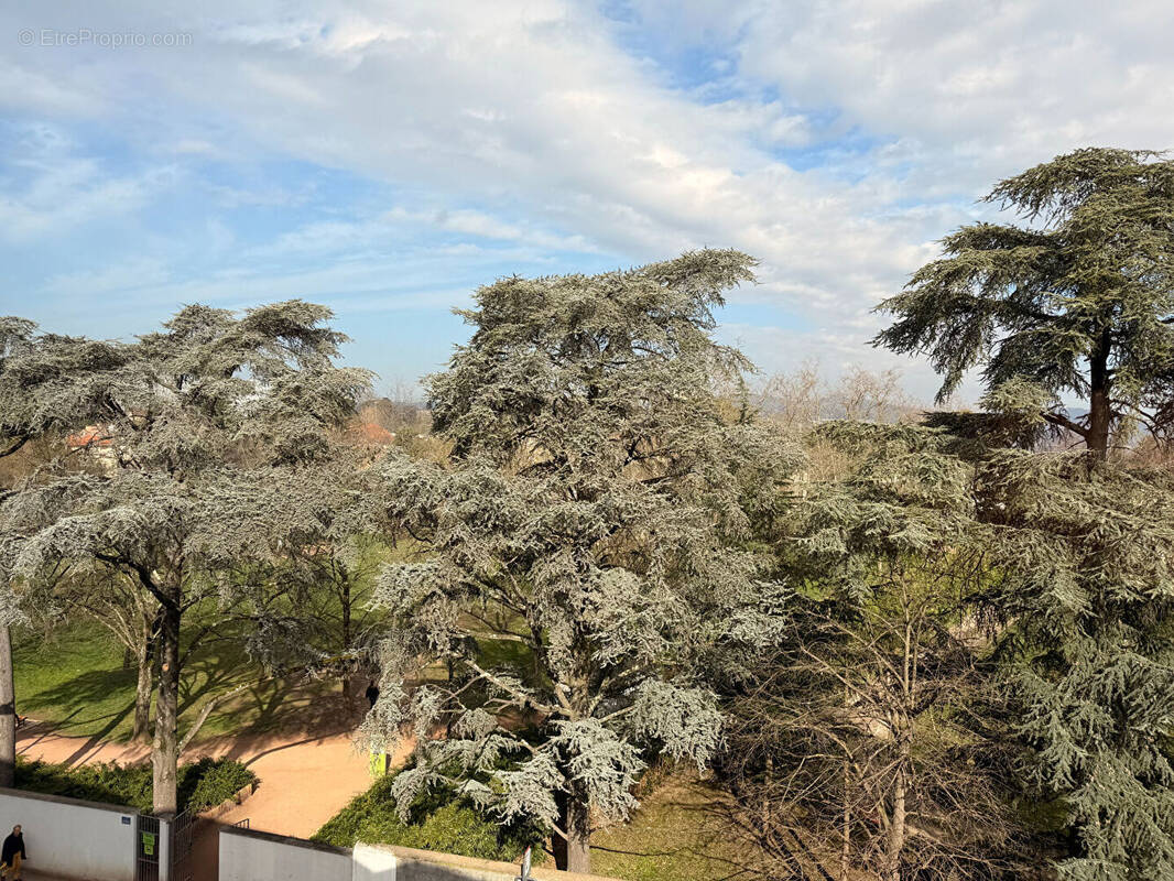 Appartement à LYON-5E