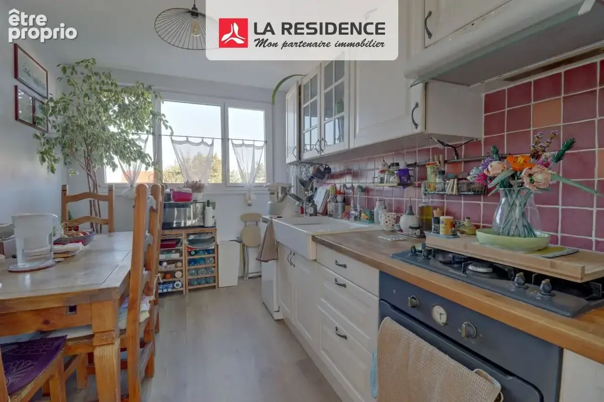 Appartement 4 pièces 69 m² à vendre à Poissy (78300) - photo 5