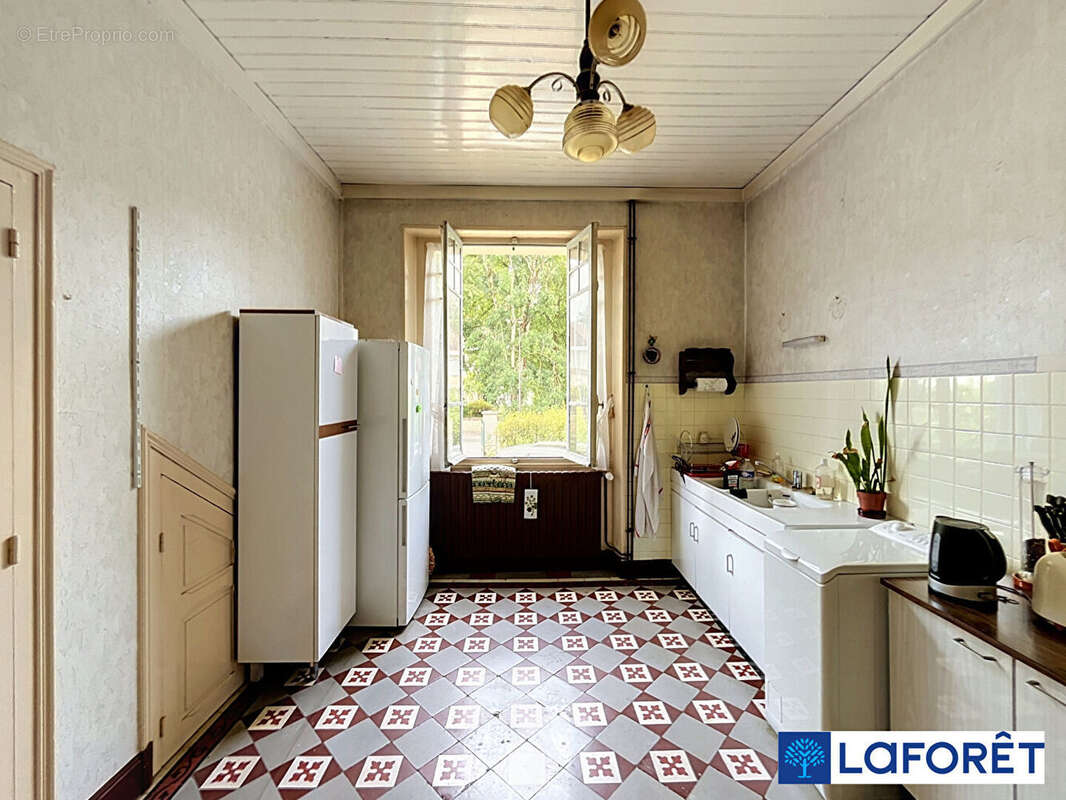 Maison Is Sur Tille 6 pièce(s) 138.45 m2 - photo 6