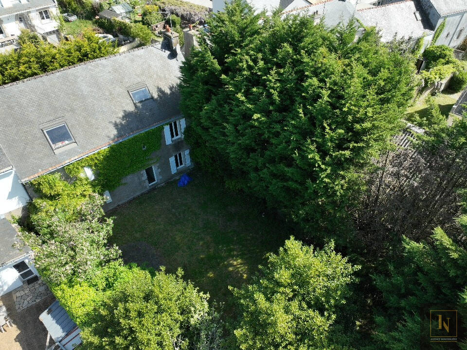 Maison à SURZUR