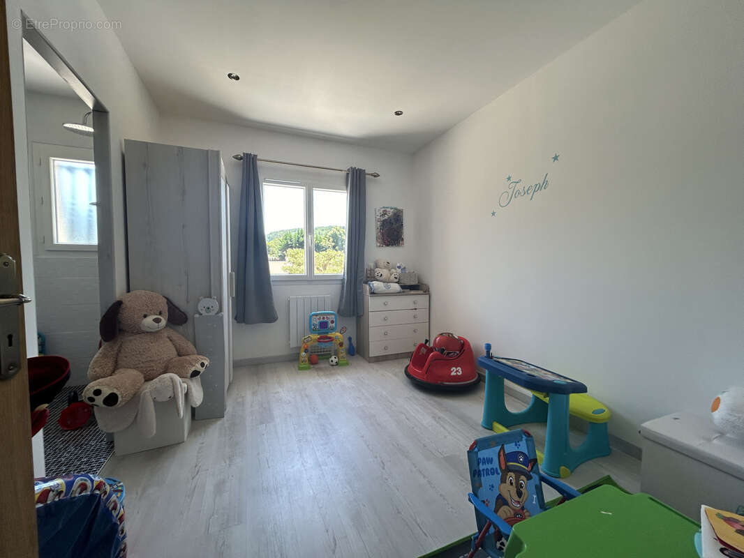 Maison à TERRASSON-LAVILLEDIEU