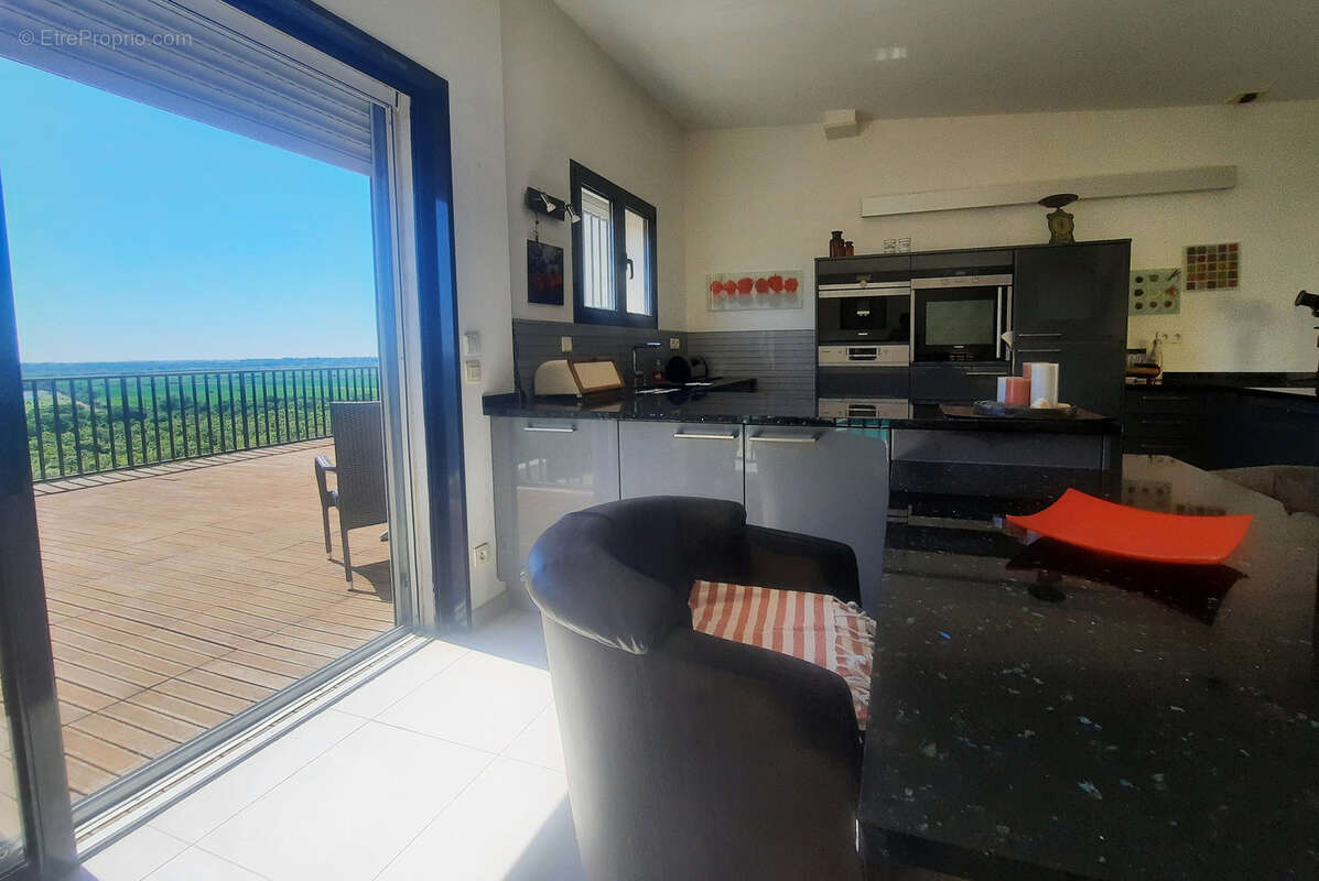 Maison à SAINT-GILLES