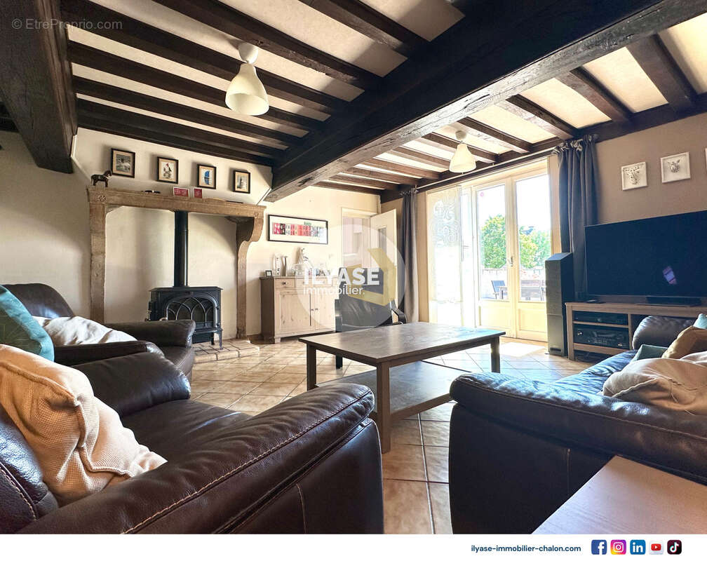 Maison 159m2  434 m2  3 CH  Piscine hors-sol - photo 9