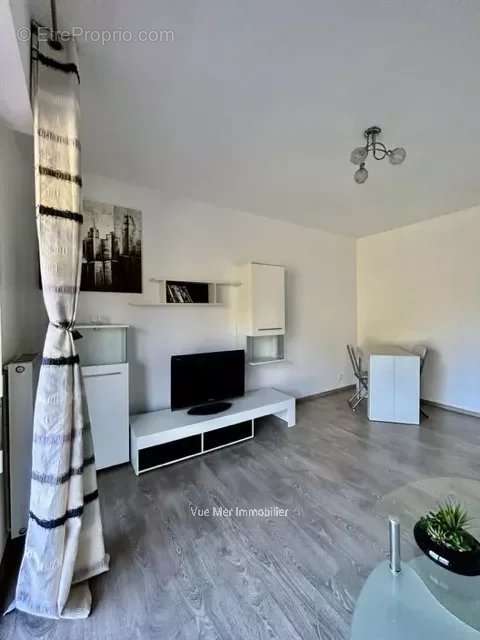 Appartement à PEYMEINADE