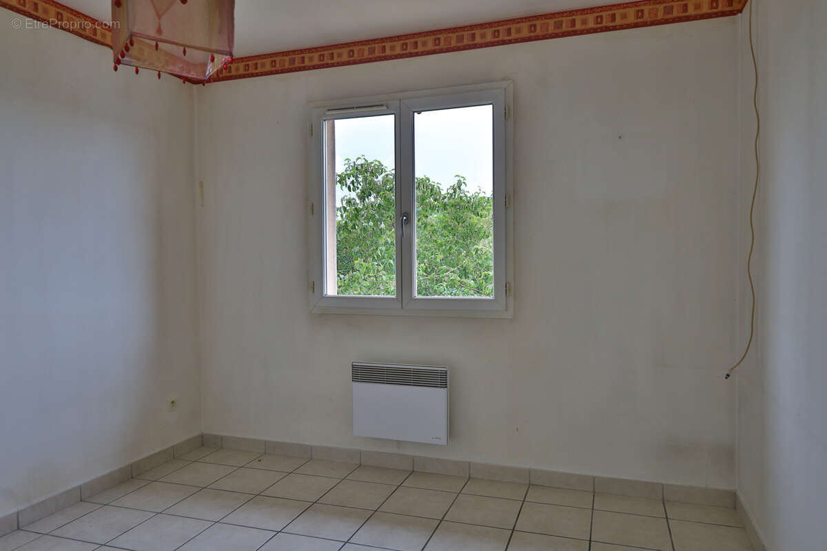 A vendre sur la commune de Diémoz, une maison de type 4 d'une superficie de 96.45 m2 habitable Terrain 154 m2 - photo 13