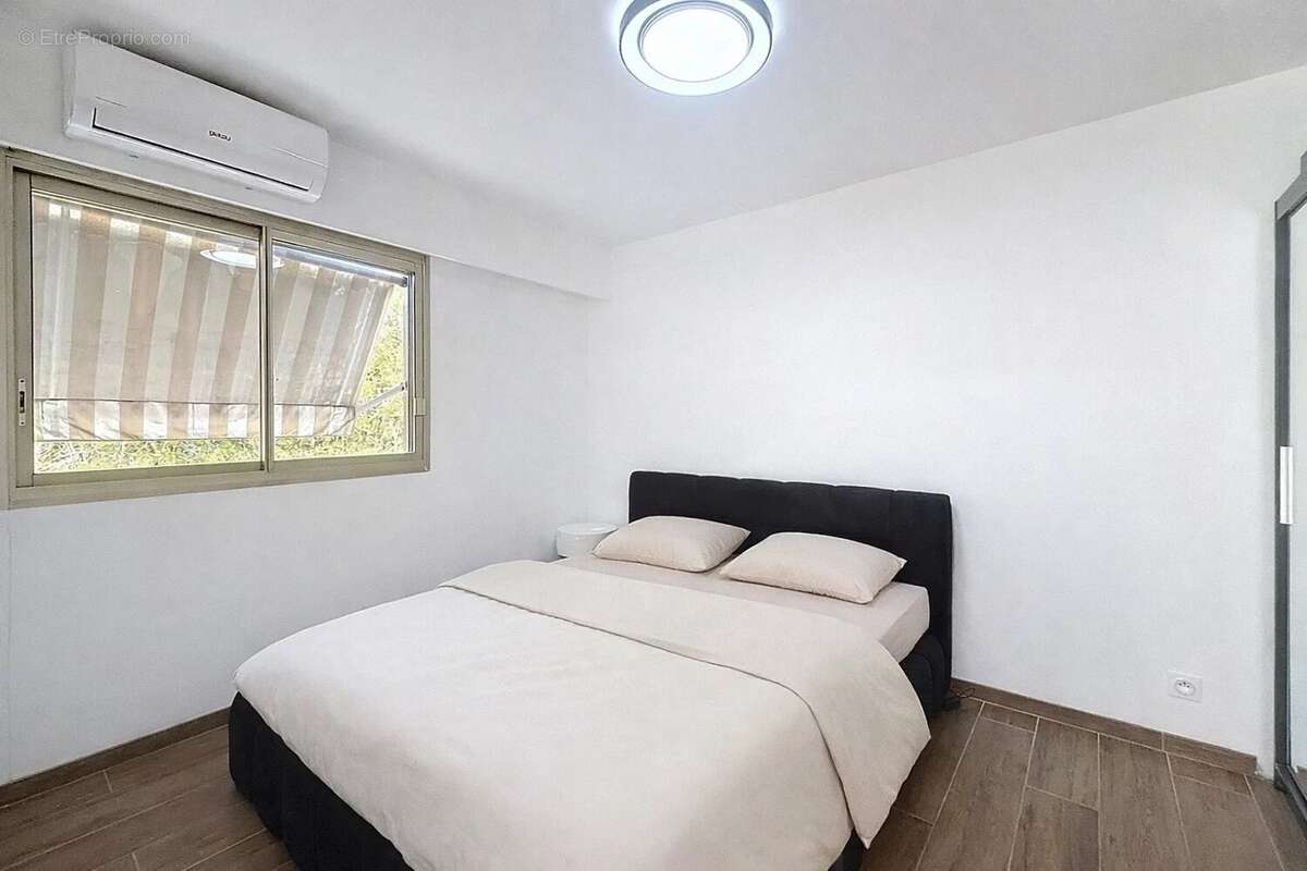Montfleury-  charmant 2 pieces renove idealement situe - photo 8