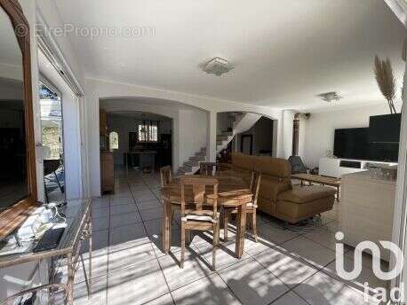 Photo 8 - Maison à SAINTE-ANASTASIE-SUR-ISSOLE