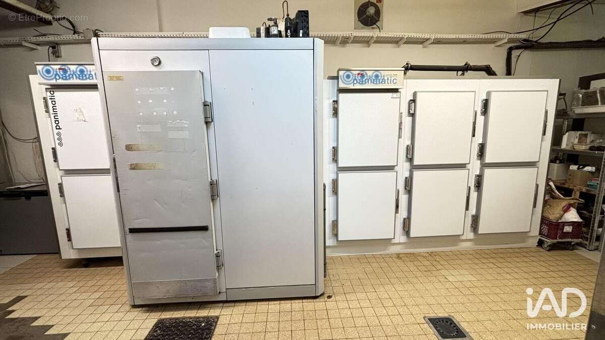 Photo 3 - Commerce à LAGNY-SUR-MARNE