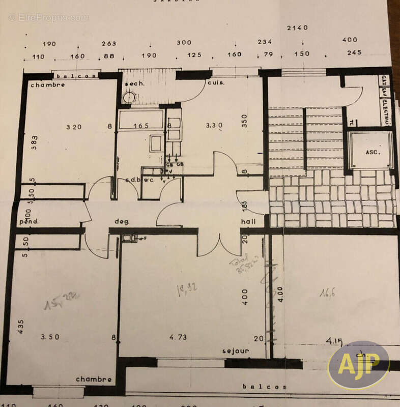 Appartement à NANTES