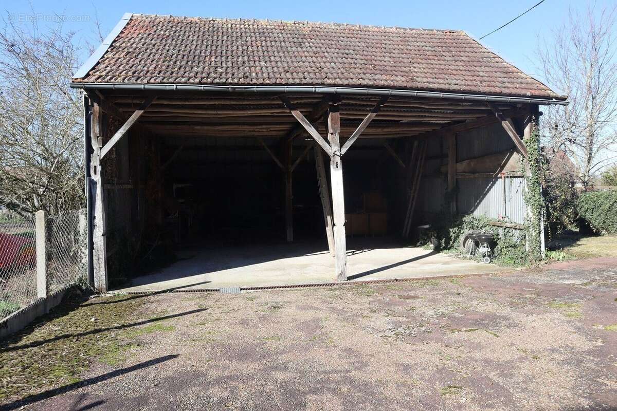 Appartement à AMILLY