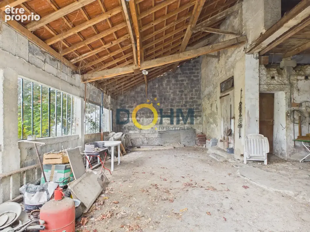 Corps de ferme à rénover   125 m2 habitables   2 475 m2 de terrain - photo 4
