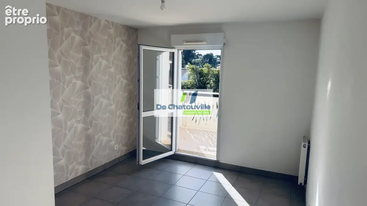 T2 récent avec balcon, piscine - photo 5