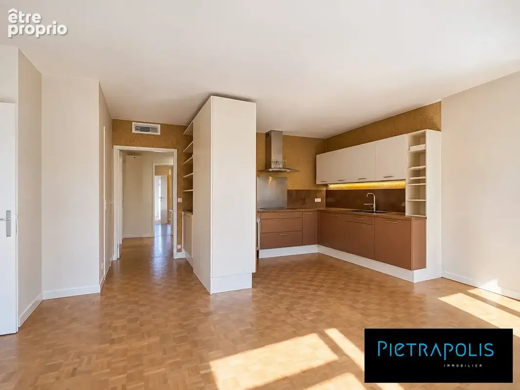 Appartement 4 pièces 82 m² à vendre à Lyon-6e (69006) - photo 3