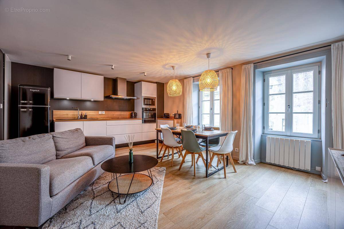 Maison à LA ROCHELLE